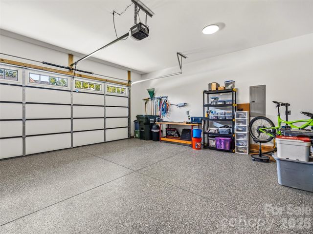 181 Byron Forest Drive, Horse Shoe, NC 28742