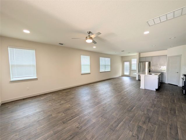 3704 Beechmont DR, Pflugerville, TX 78660