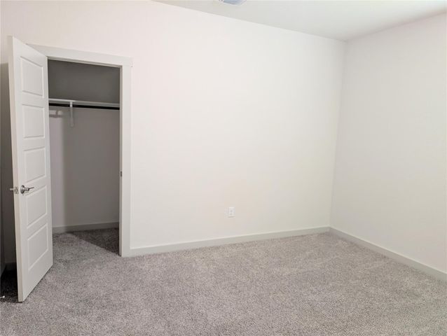 3704 Beechmont DR, Pflugerville, TX 78660