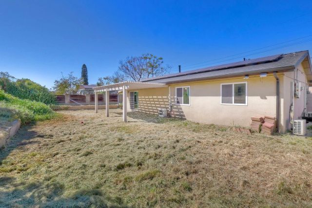 7889 Bloomfield rd, San Diego, CA 92114