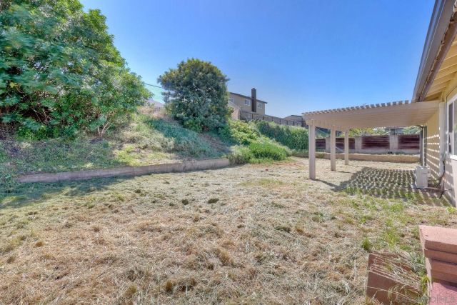 7889 Bloomfield rd, San Diego, CA 92114