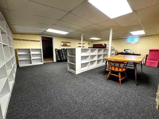 32 Albe Drive, Bennington, VT 05201