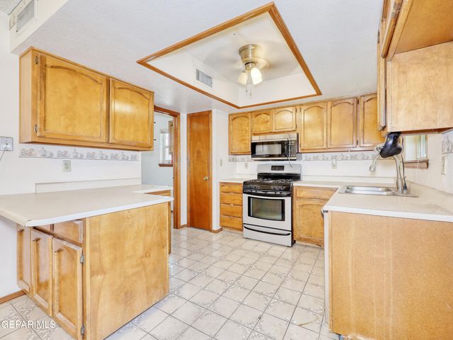 3540 PROUD EAGLE Drive, El Paso, TX 79936