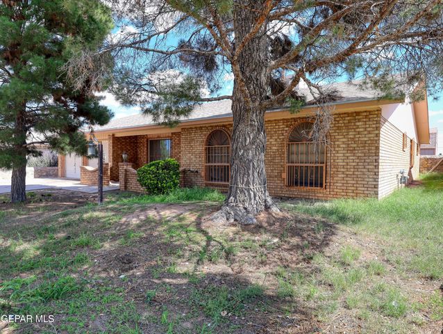 3540 PROUD EAGLE Drive, El Paso, TX 79936