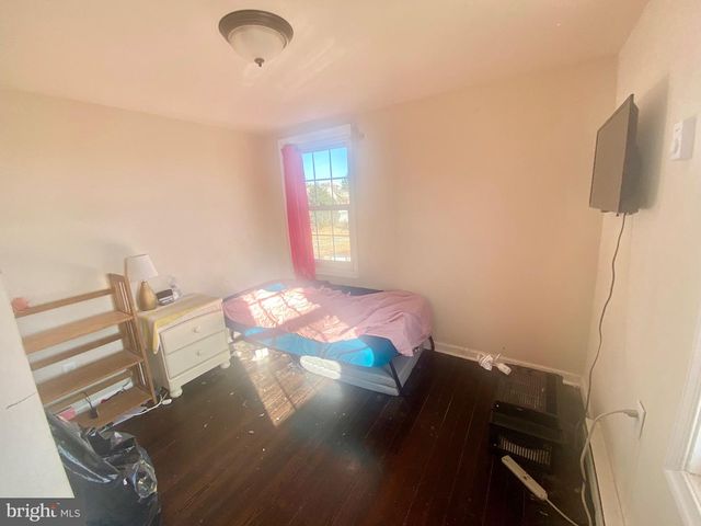 220 OAK STREET, Cumberland, MD 21502