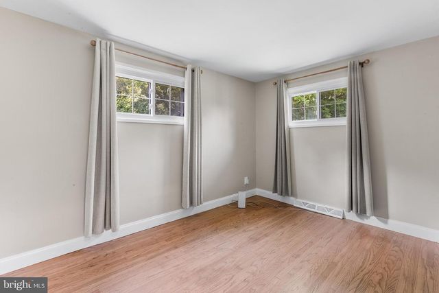6 MEADOWBROOK LN, Media, PA 19063
