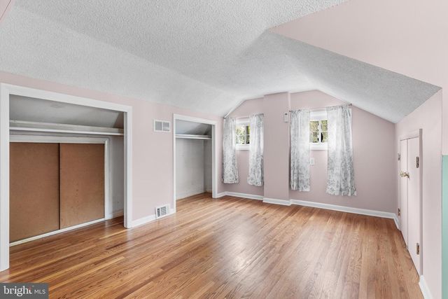 6 MEADOWBROOK LN, Media, PA 19063