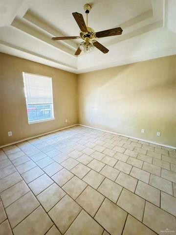 1509 Prosperity Drive 4, Edinburg, TX 78541