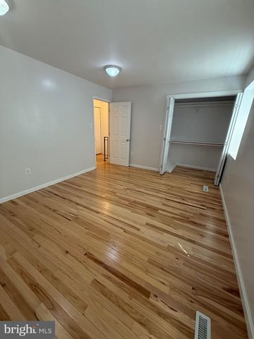 28 OAK SHADOWS, Catonsville, MD 21228