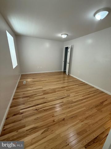 28 OAK SHADOWS, Catonsville, MD 21228