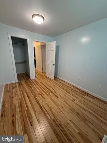 28 OAK SHADOWS, Catonsville, MD 21228
