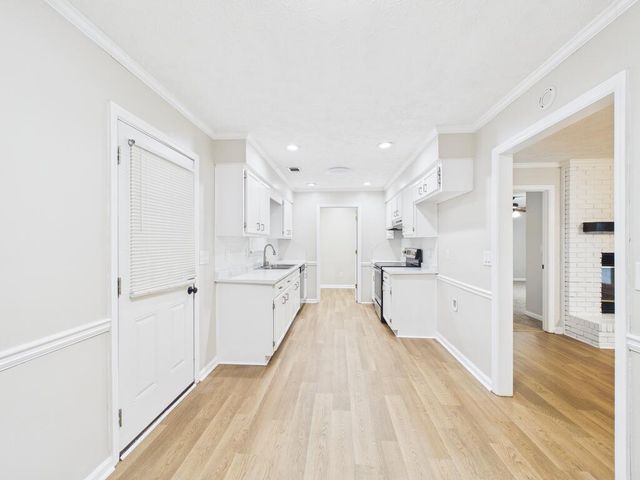 9 W Jeep Road, Phenix City, AL 36869
