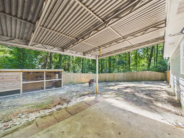 9 W Jeep Road, Phenix City, AL 36869