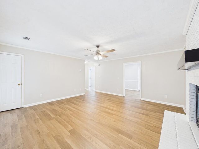 9 W Jeep Road, Phenix City, AL 36869