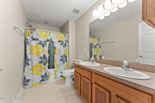 785 OAKLEAF PLANTATION Parkway 1413, Orange Park, FL 32065