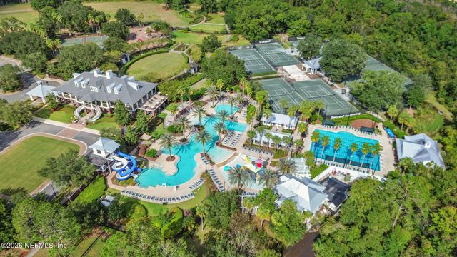 785 OAKLEAF PLANTATION Parkway 1413, Orange Park, FL 32065