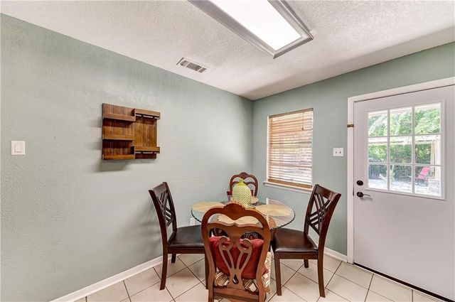 712 Ridgecrest Drive, Lewisville, TX 75067