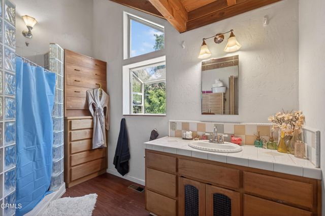 8416 Wheeler Canyon Road, Santa Paula, CA 93060