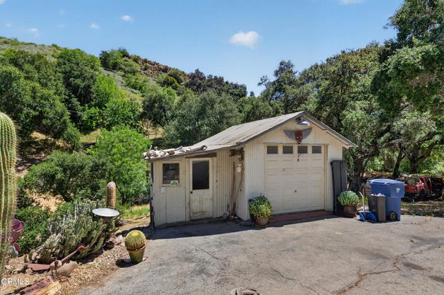 8416 Wheeler Canyon Road, Santa Paula, CA 93060