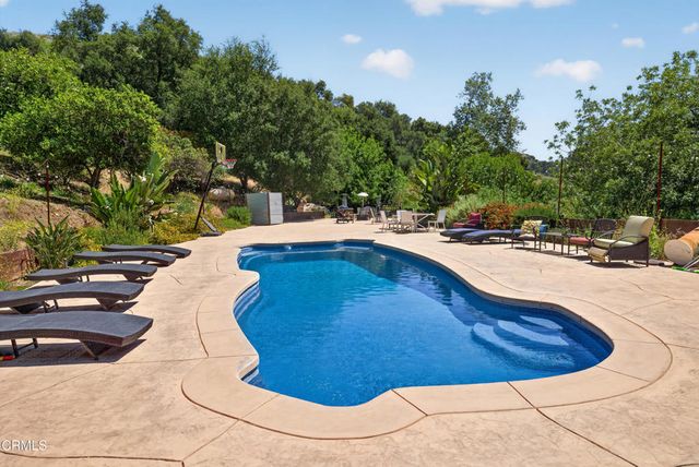 8416 Wheeler Canyon Road, Santa Paula, CA 93060