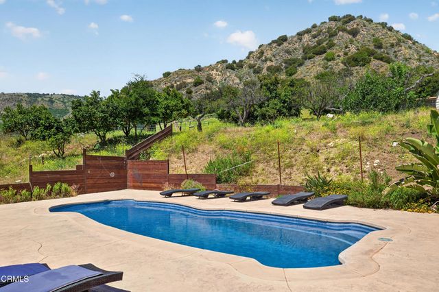 8416 Wheeler Canyon Road, Santa Paula, CA 93060