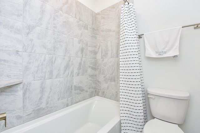 10310 Marston Vineyard Drive, Houston, TX 77025