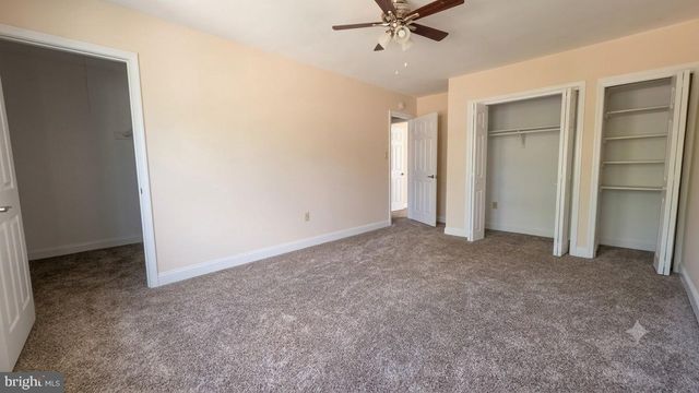 29 FOMALHAUT AVE, Blackwood, NJ 08012
