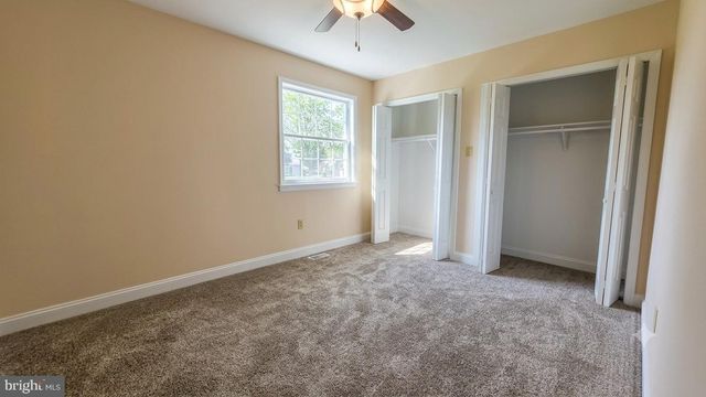 29 FOMALHAUT AVE, Blackwood, NJ 08012