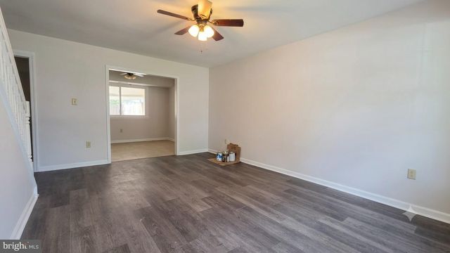 29 FOMALHAUT AVE, Blackwood, NJ 08012