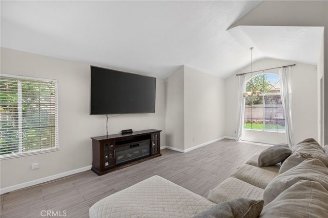 27406 Echo Canyon Court, Corona, CA 92883