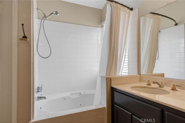 27406 Echo Canyon Court, Corona, CA 92883