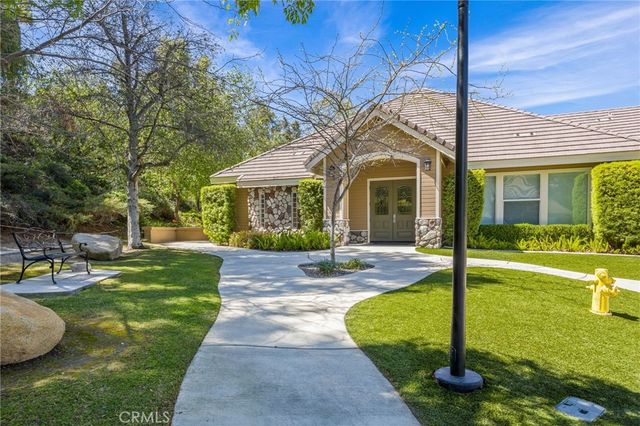 27406 Echo Canyon Court, Corona, CA 92883