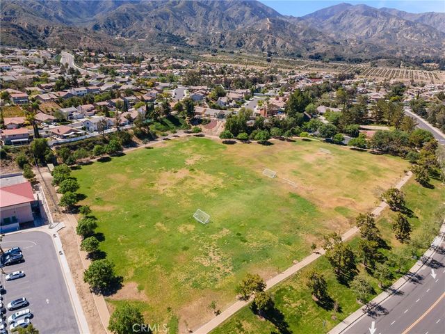 27406 Echo Canyon Court, Corona, CA 92883