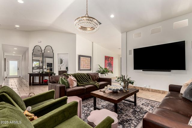 11037 N 50TH Street, Scottsdale, AZ 85254