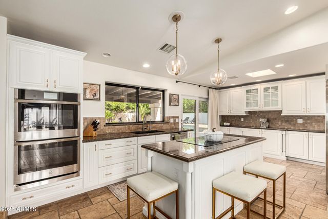 11037 N 50TH Street, Scottsdale, AZ 85254