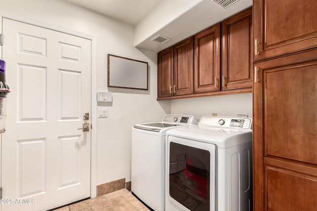 11037 N 50TH Street, Scottsdale, AZ 85254