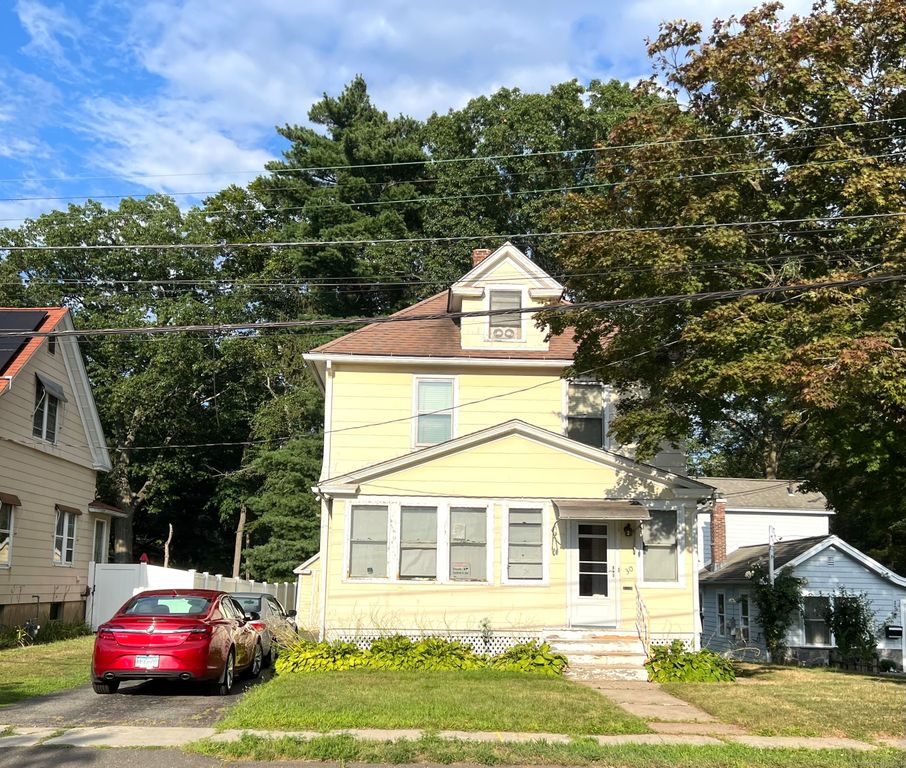 30 Oakwood Avenue, East Hartford, CT 06119
