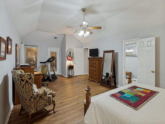511 N Hardeman Circle, Justin, TX 76247