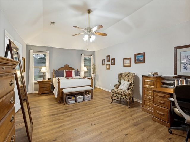 511 N Hardeman Circle, Justin, TX 76247