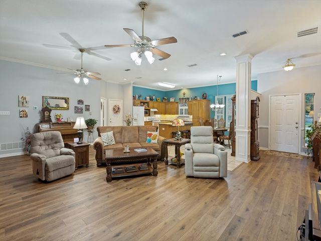 511 N Hardeman Circle, Justin, TX 76247
