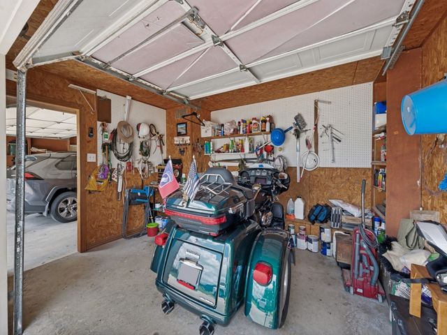511 N Hardeman Circle, Justin, TX 76247