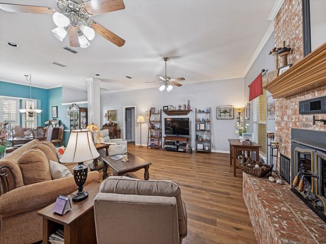 511 N Hardeman Circle, Justin, TX 76247