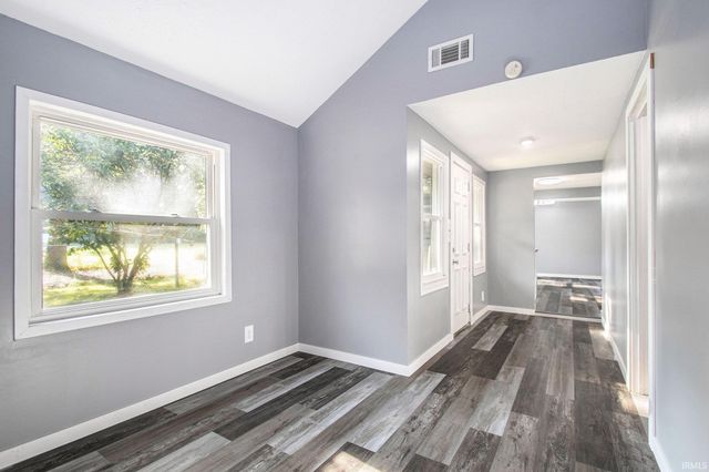 55271 Currant Road, Mishawaka, IN 46545