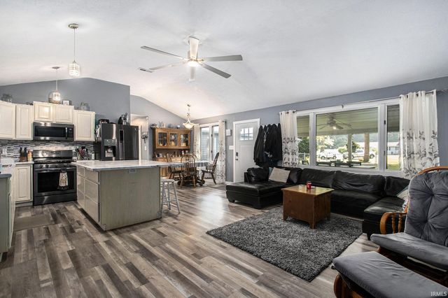 55271 Currant Road, Mishawaka, IN 46545