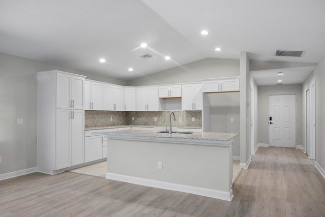 6680 Spanish Lakes Blvd, Fort Pierce, FL 34951