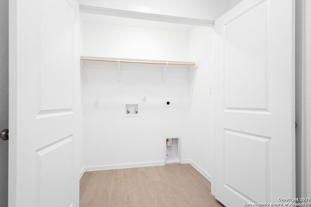 972 Pastar Creek, Seguin, TX 78155