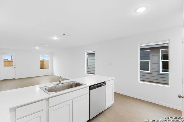 972 Pastar Creek, Seguin, TX 78155