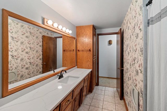 1109 CAMERON STREET, Green Bay, WI 54304