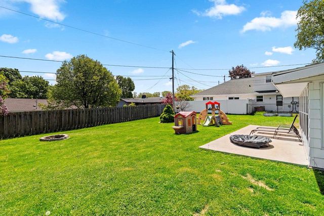 1109 CAMERON STREET, Green Bay, WI 54304