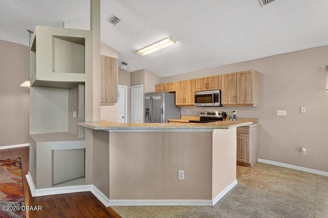 6527 Shahab Lane, Port Orange, FL 32128